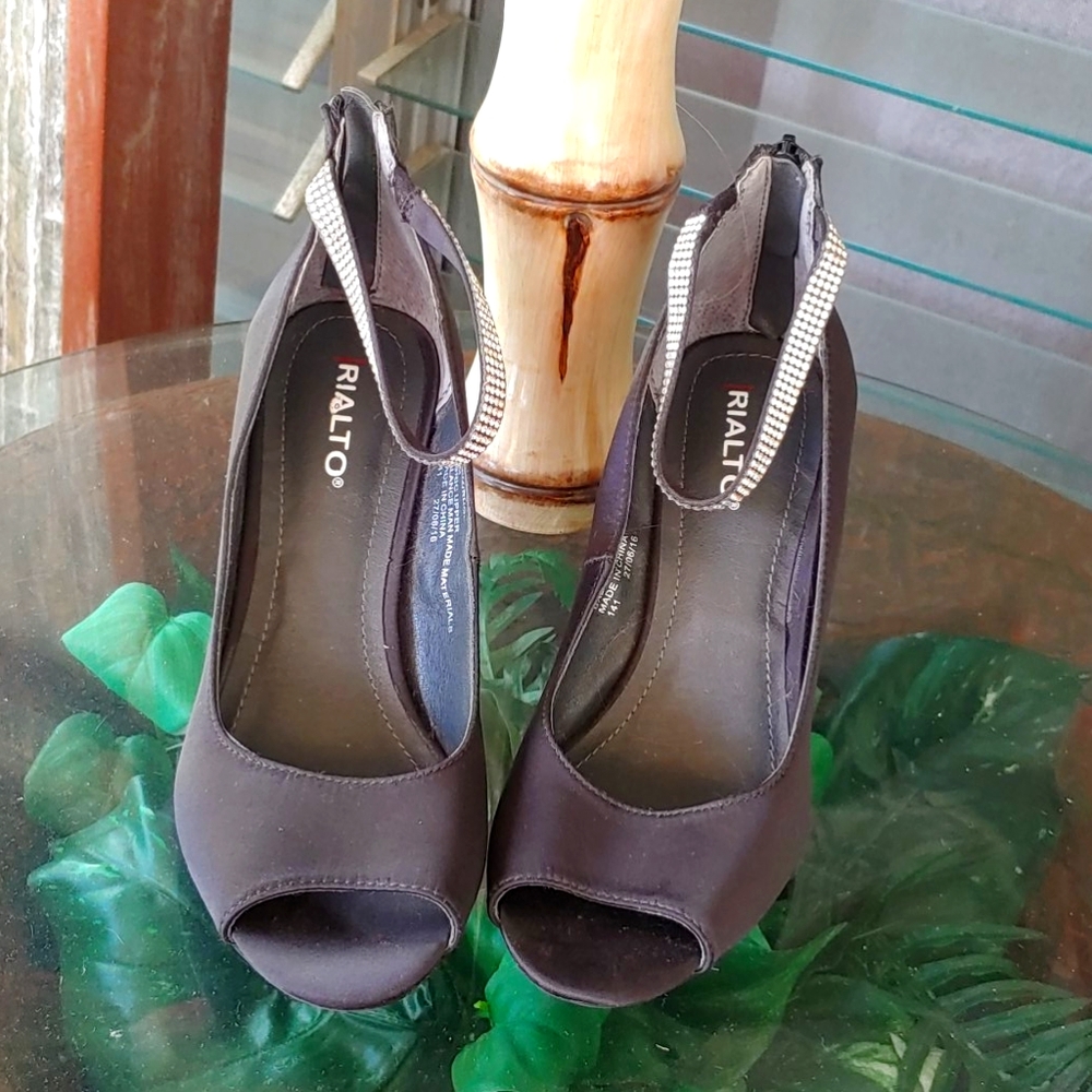 Rialto Heels